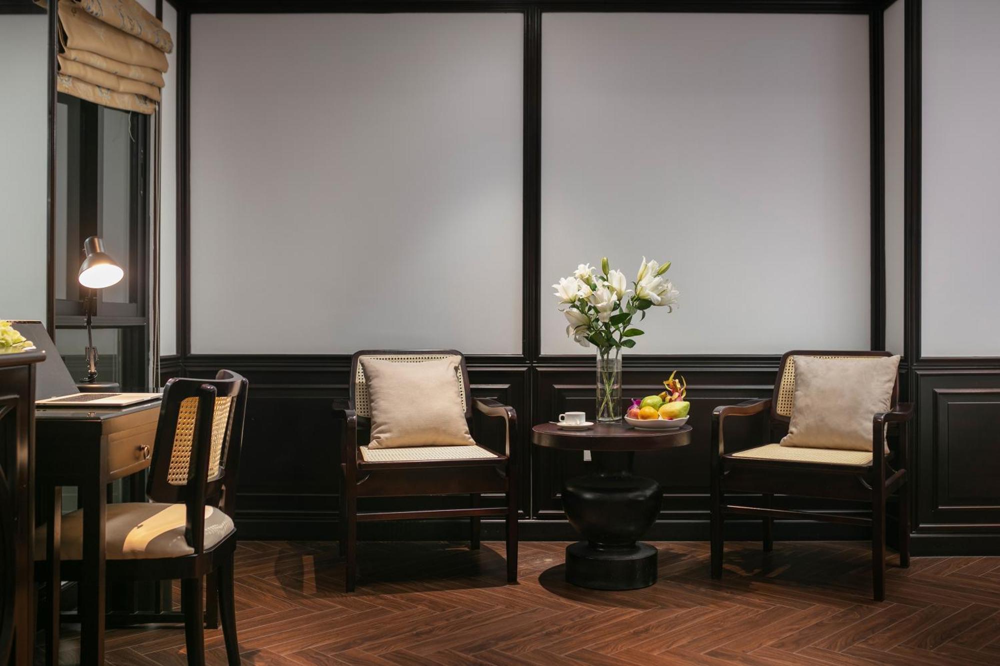 May De Ville Crown Hotel Hanoi Exteriör bild Interior of the hotel